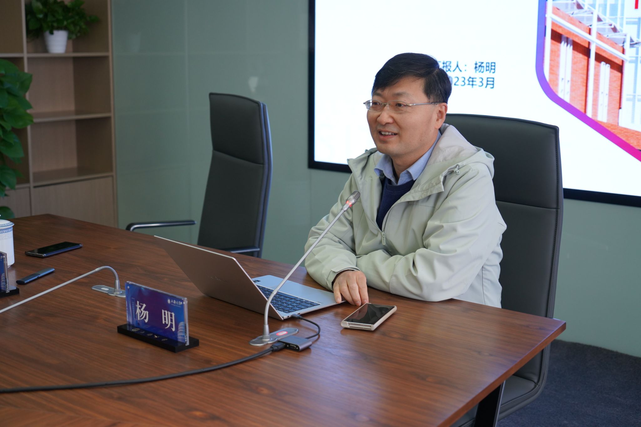 9aef0ff8956bd292ff670fe6e3b0f6a.jpg 9aef0ff8956bd292ff670fe6e3b0f6a.jpg