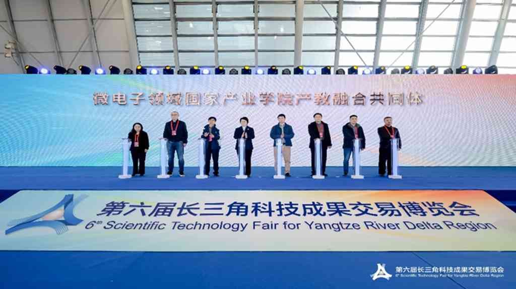 C5B6395A99958C147530D2C4EBF19D4A C5B6395A99958C147530D2C4EBF19D4A.jpg